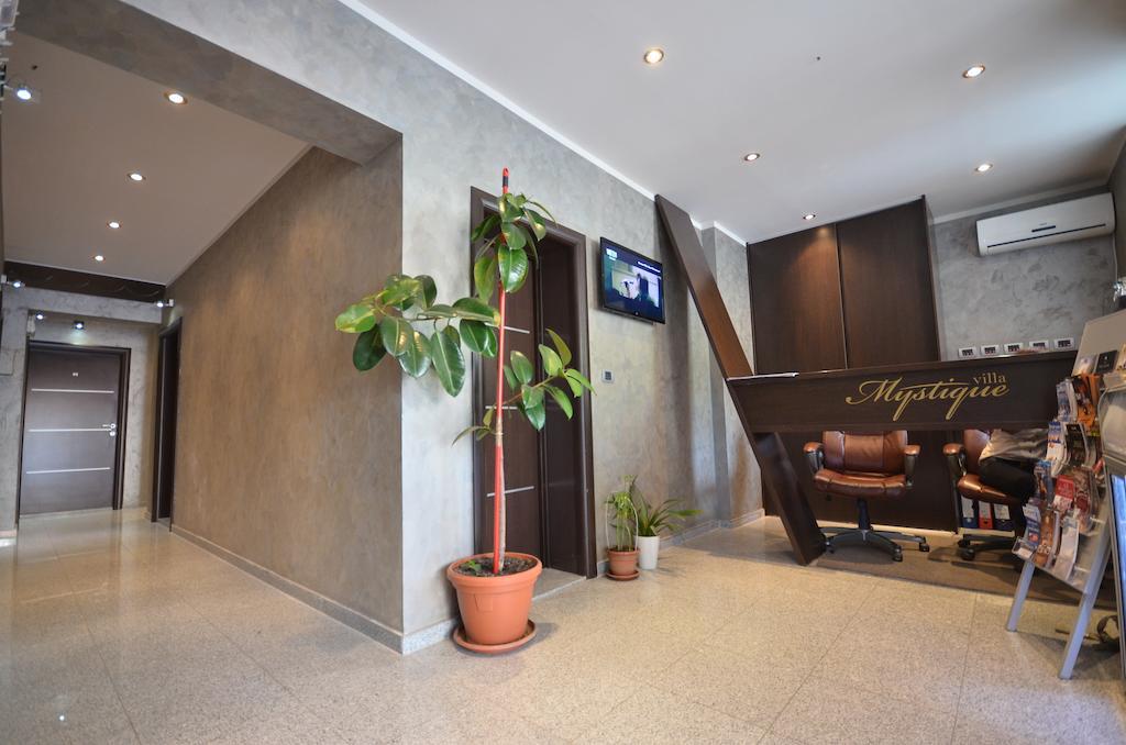 Villa Mystique Belgrado Buitenkant foto